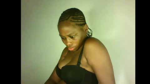 prettyxxpac online show from July 4, 12:50 am