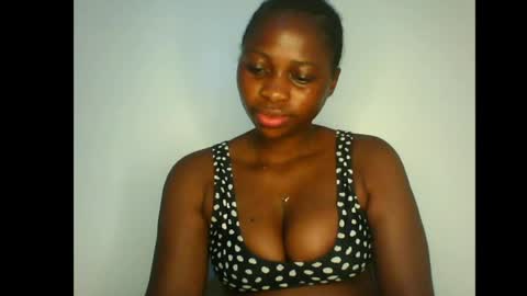 prettyxxpac online show from July 17, 10:58 pm