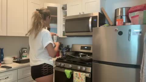 prettyyykittyyy22 online show from July 29, 2:26 pm