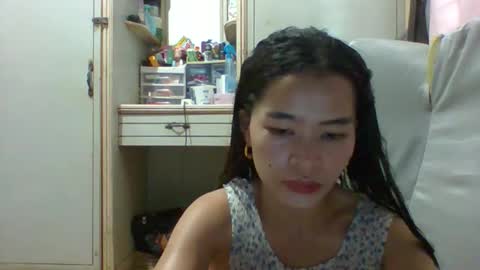prety784828 online show from May 27, 2:19 am