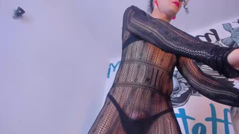 pretygirltsxxx online show from March 11, 1:28 pm