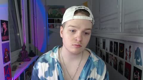 Snapshot of princ4real chatting on December 29, 2:00 pm prince online show from December 29, 2:00 pm