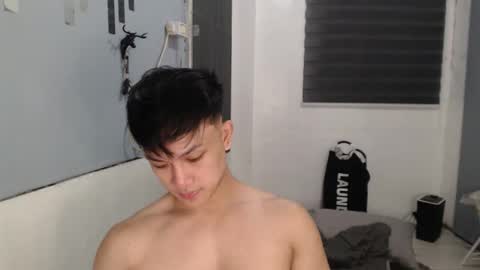 Prince Adrian online show from November 29, 9:29 pm