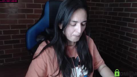 Leia online show from March 10, 10:15 pm