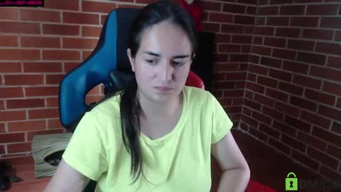 Leia online show from April 23, 5:04 pm