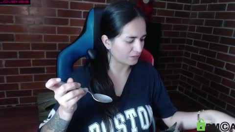 Leia online show from April 24, 10:23 pm