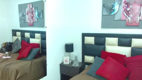 princess_violetx online show from February 19, 12:28 am