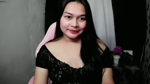 Snapshot of princessaimi69 chatting on January 15, 12:26 am Aimi online show from January 15, 12:26 am