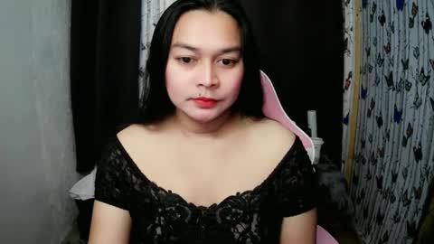 Snapshot of princessaimi69 chatting on February 24, 10:08 pm Aimi online show from February 24, 10:08 pm