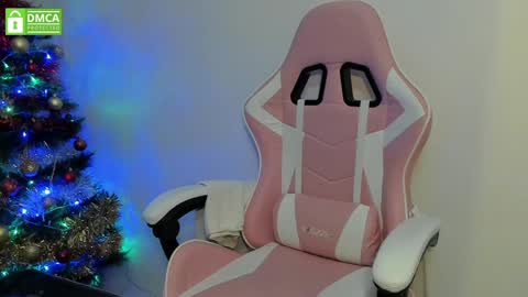 miss me check out my YT   online show from December 6, 8:07 pm