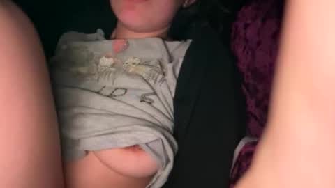 Snapshot of princessjayyy chatting on February 20, 6:26 am princessjayyy online show from February 20, 6:26 am