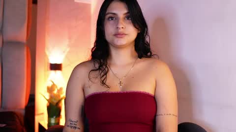 Lu online show from April 12, 7:52 pm