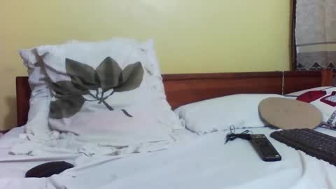 phelly online show from December 15, 1:43 am