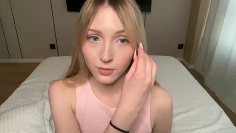 Kate online show from May 28, 4:37 pm