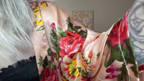 Starr online show from February 13, 9:33 pm