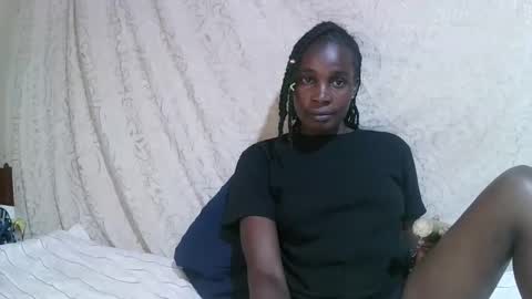 pritty_amber online show from February 23, 8:33 am