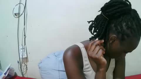 pritty_amber online show from April 16, 8:59 am