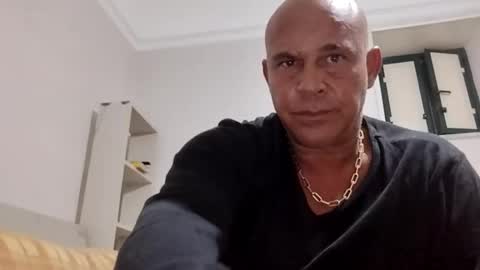 privatetour369 online show from May 16, 7:56 pm