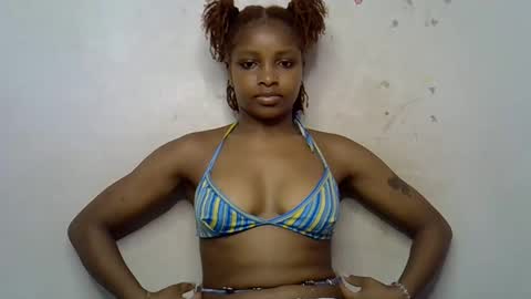 priya_queen online show from April 18, 9:26 pm