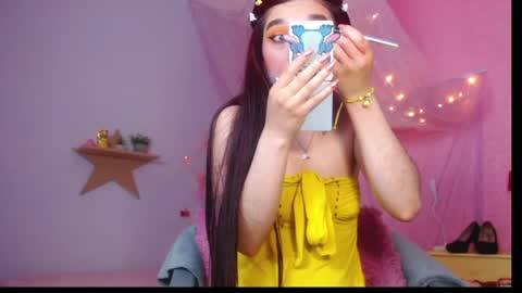 Adris  Juan online show from May 26, 1:56 am