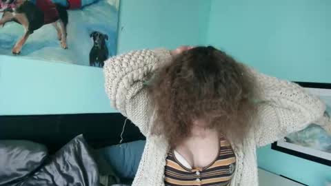 prxscillia_tx online show from March 8, 4:33 pm