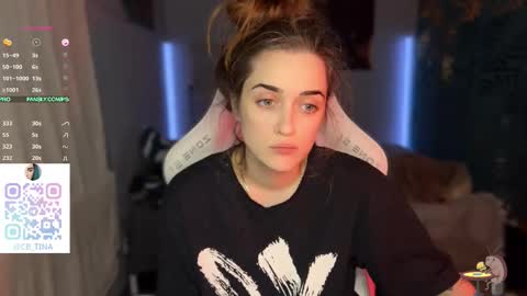 Queen of Pain online show from January 12, 5:01 am