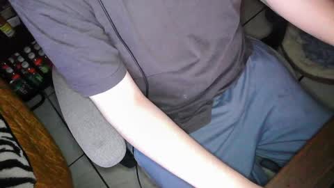 your mysterious man online show from May 24, 6:13 pm