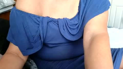 Snapshot of puddleslut420 chatting on June 19, 4:44 pm Puddles online show from June 19, 4:44 pm