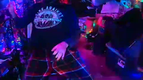 punkrunr083 online show from February 3, 9:25 am