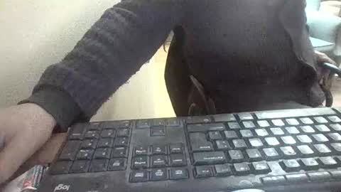 pup_y online show from February 12, 6:47 pm