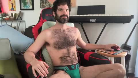 Pup Scritch online show from March 9, 3:38 pm