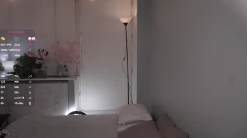 Ariana online show from February 16, 4:36 pm