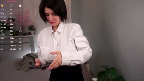 Ariana online show from February 25, 6:06 pm