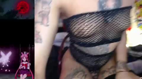 purplekattlyn online show from July 28, 8:34 pm