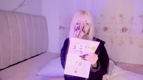 Purple Lilith online show from March 22, 6:50 am