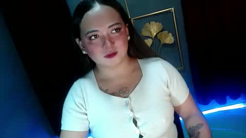 pussy_and_cock_lover online show from April 18, 7:01 am