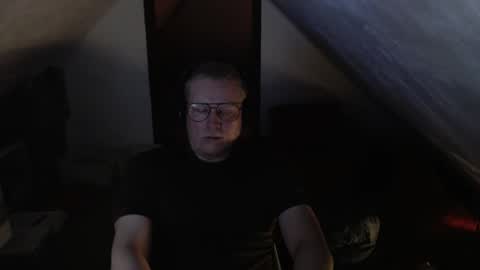 Snapshot of pussylovercb chatting on March 7, 10:40 pm pussylovercb online show from March 7, 10:40 pm