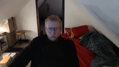 Snapshot of pussylovercb chatting on March 16, 2:10 pm pussylovercb online show from March 16, 2:10 pm