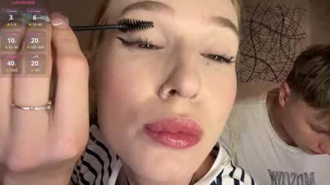 Lina online show from March 27, 1:55 pm