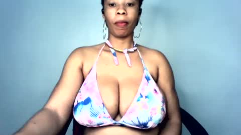pussywet8623448 online show from July 6, 3:14 pm