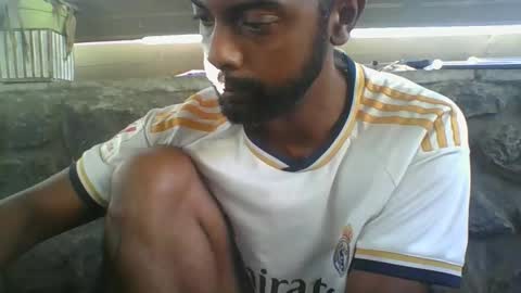 Snapshot of python974 chatting on December 17, 2:39 am Python online show from December 17, 2:39 am