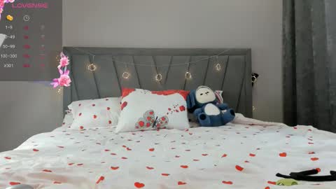 Kimi online show from October 22, 4:24 am