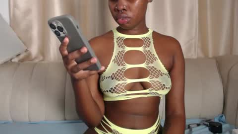 RYLEIGHN online show from June 13, 9:29 am