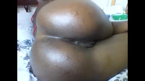 Snapshot of queen_abito chatting on January 14, 5:30 am queen_abito online show from January 14, 5:30 am