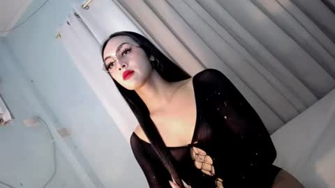 queen_danaya online show from July 3, 1:56 am