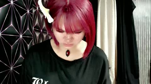 Snapshot of queen_elicktra chatting on June 26, 9:08 pm JOY online show from June 26, 9:08 pm