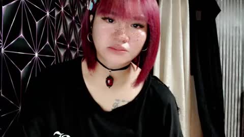 Snapshot of queen_elicktra chatting on July 18, 12:37 am JOY online show from July 18, 12:37 am