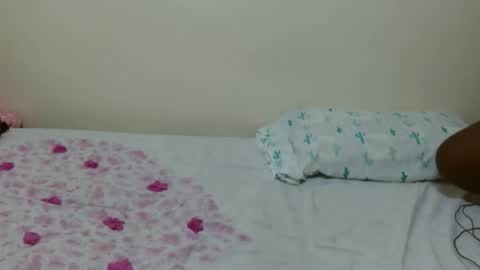 queen ema online show from February 24, 7:28 am