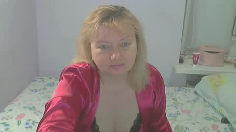 Snapshot of queen_jane8 chatting on June 5, 3:07 pm queen_jane8 online show from June 5, 3:07 pm