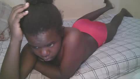 queen_latasha online show from March 30, 6:14 am